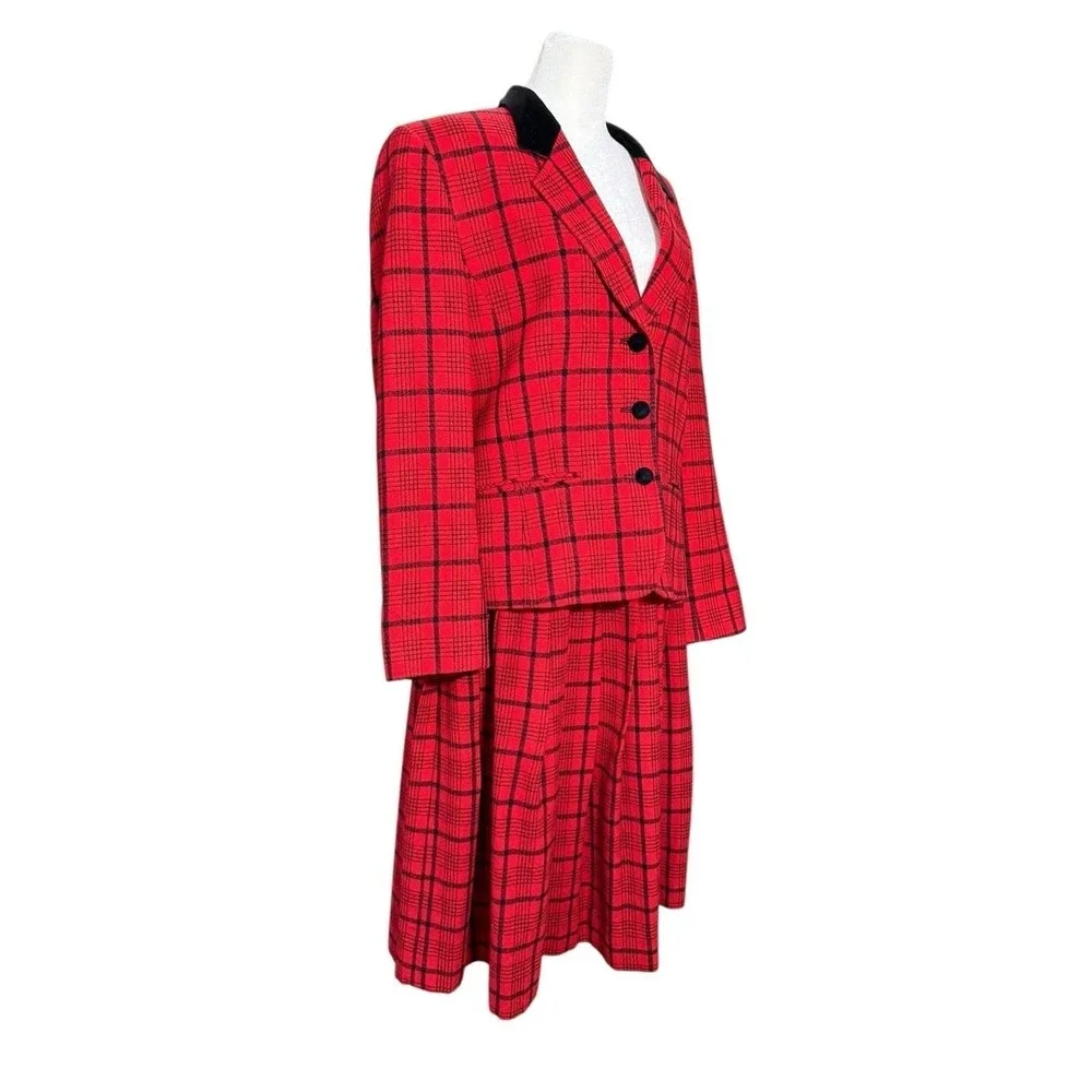 Vintage Pendleton Blazer Skirt Suit Set Women's 12 Red Plaid Tartan Wool USA 70s